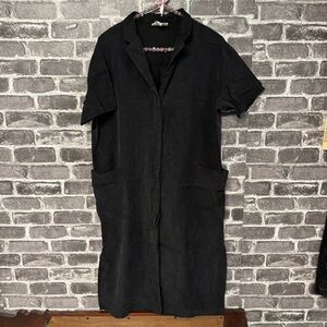 The Coverii button front dress black pockets midi